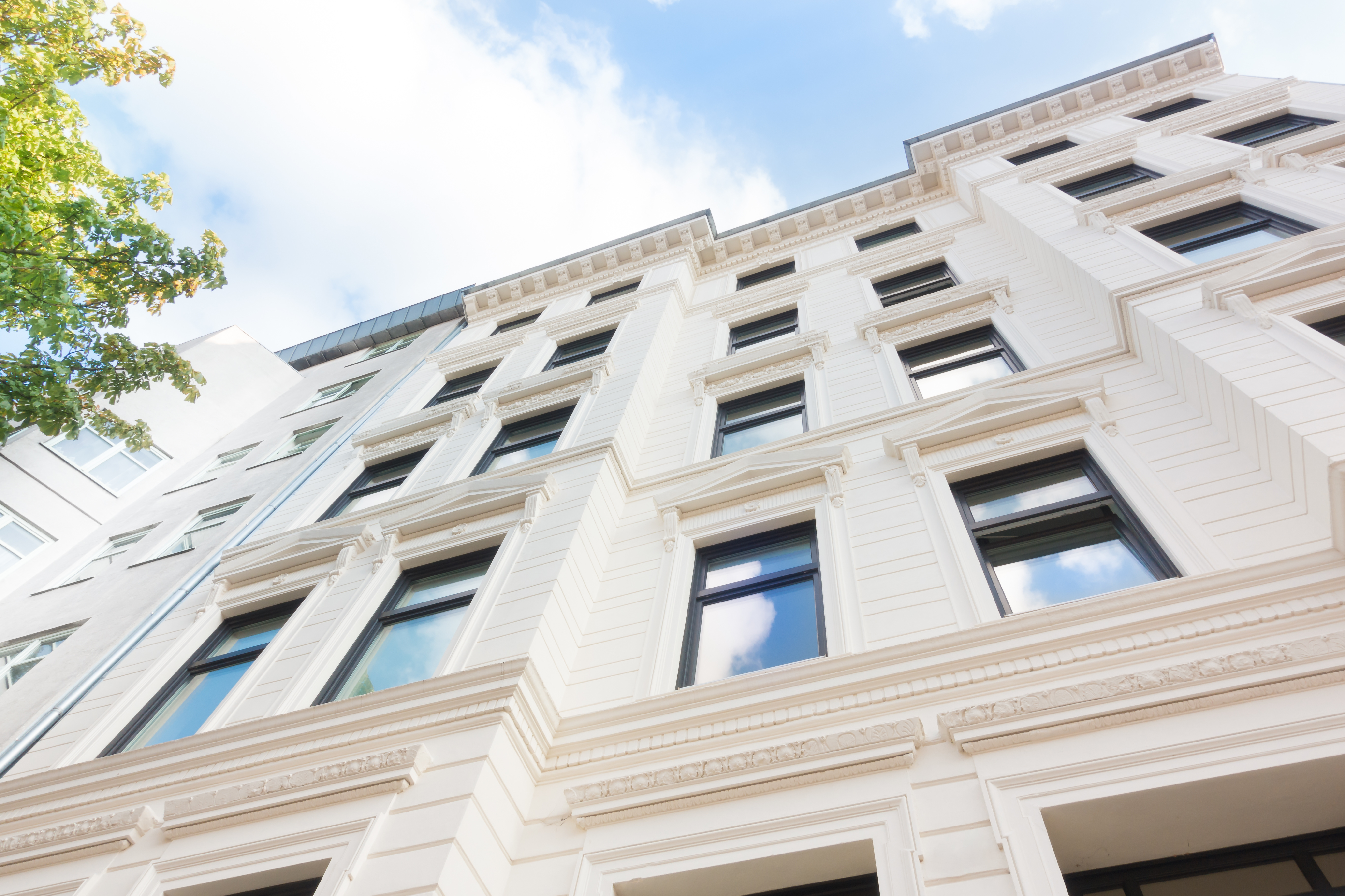 Hausfassade – Wohngebäude in München